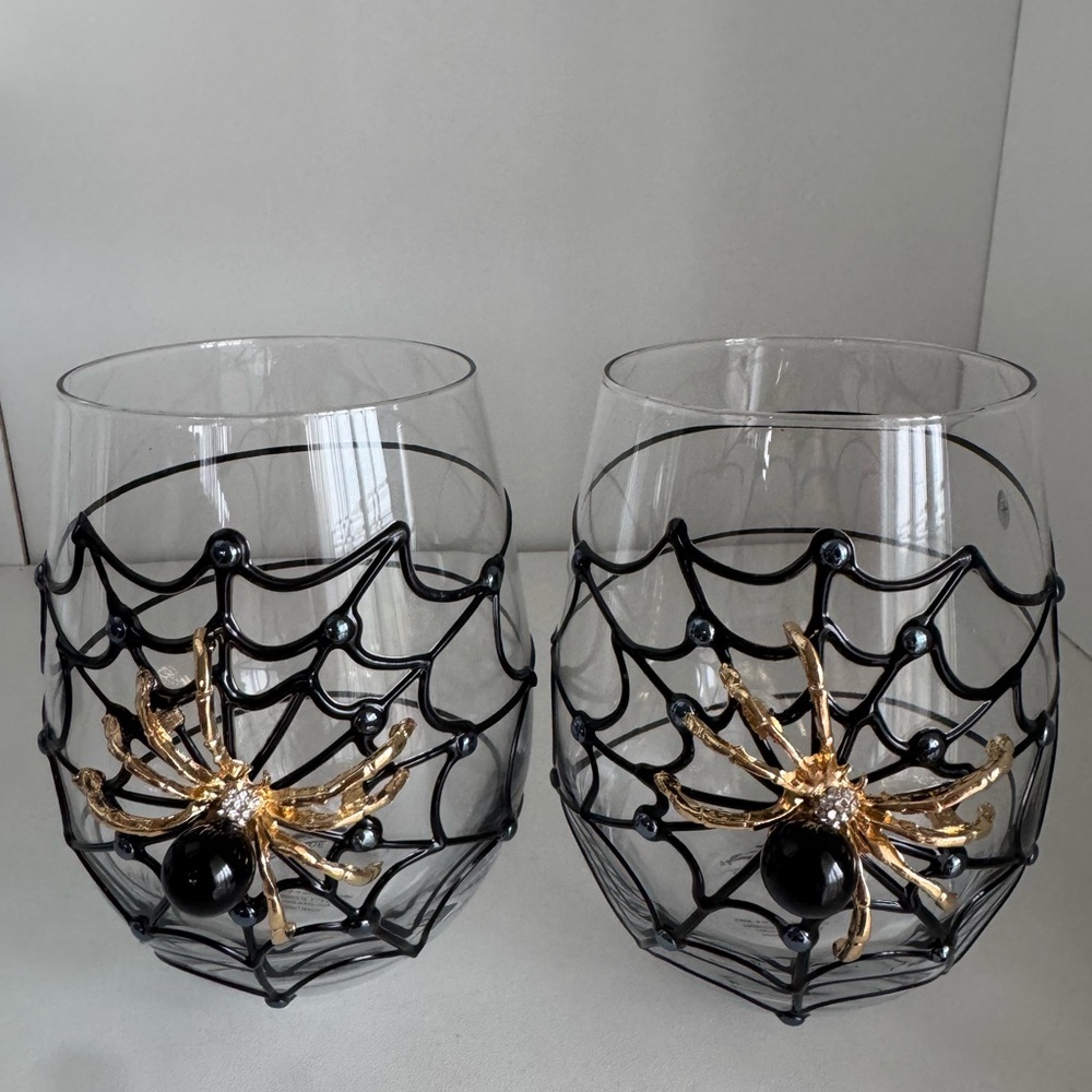 2 Jeweled Pearl Gold Spider Stemless Wine Glasses Black Web Fast Ship Beautiful
